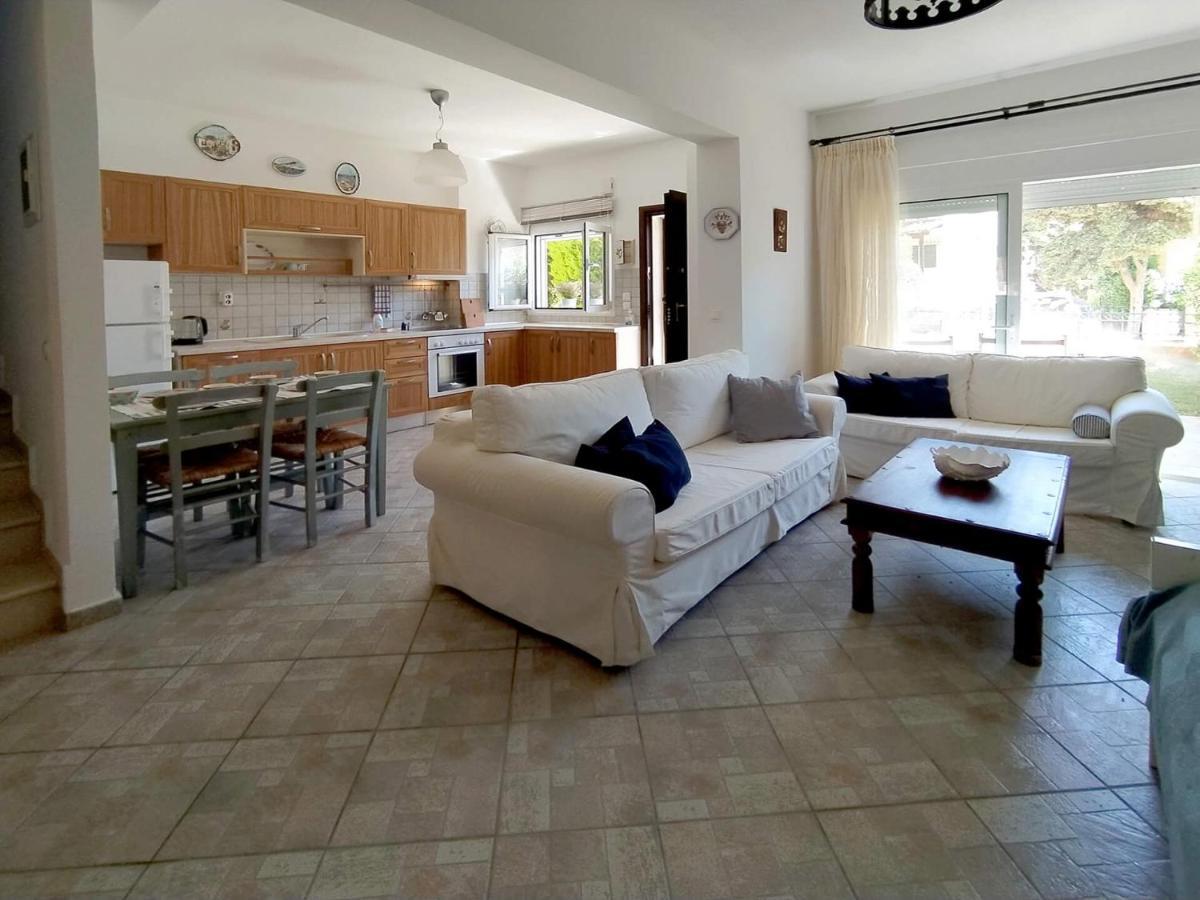 Seaside Villa Clio Νικήτη Εξωτερικό φωτογραφία