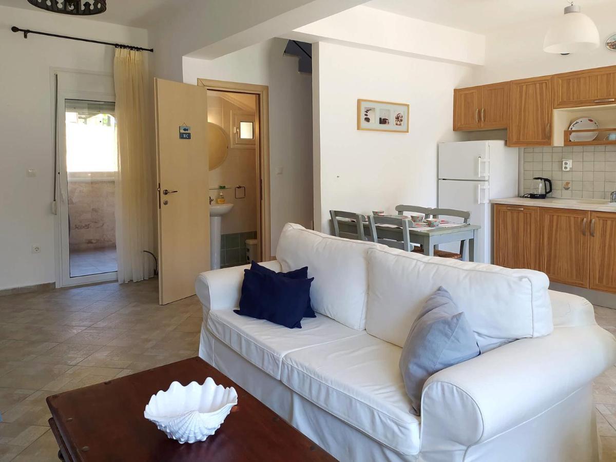 Seaside Villa Clio Νικήτη Εξωτερικό φωτογραφία