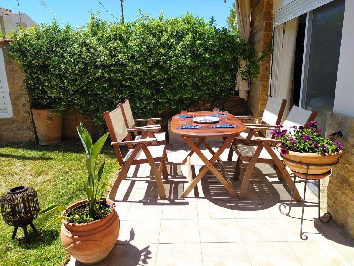 Seaside Villa Clio Νικήτη Εξωτερικό φωτογραφία